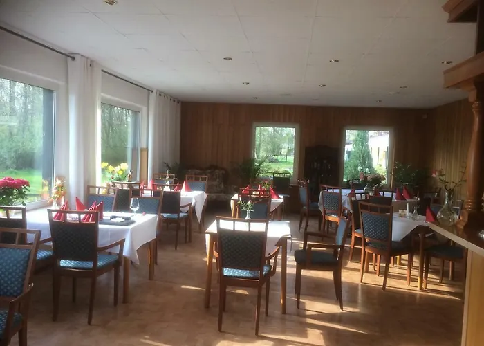 ゲストハウス Seeterrasse Serwest